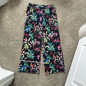 Fun dressy women’s pants Rafaela